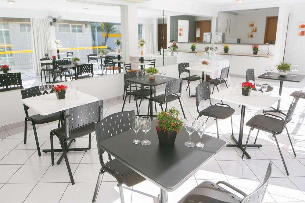Multiparque Hplus Long Stay Guara  Bagian luar foto