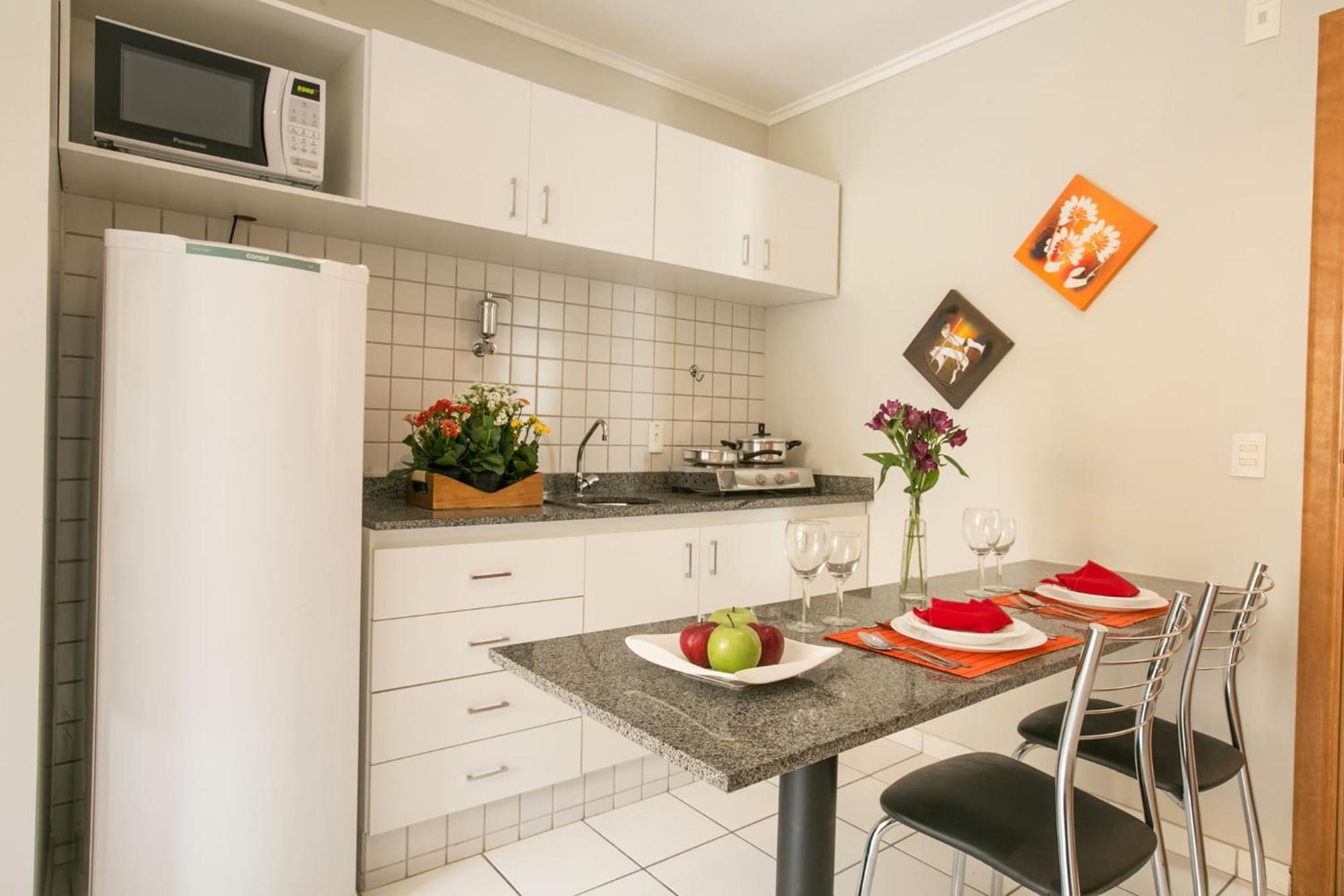 Multiparque Hplus Long Stay Guara  Ruang foto