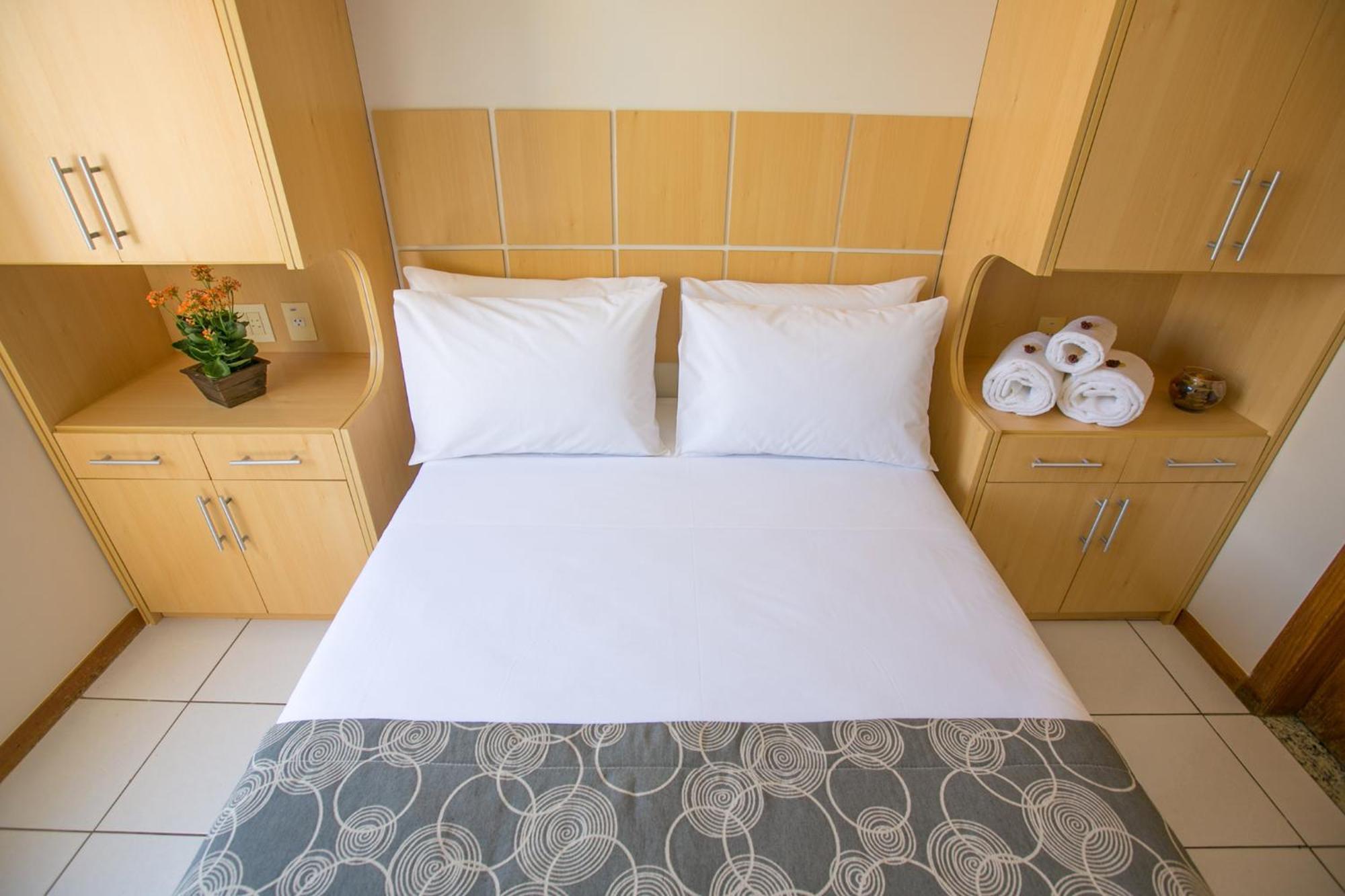 Multiparque Hplus Long Stay Guara  Ruang foto